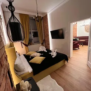 Brick Castle - Helga Apartament